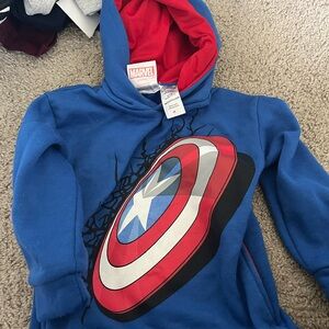 Captain America hoodie 4T
